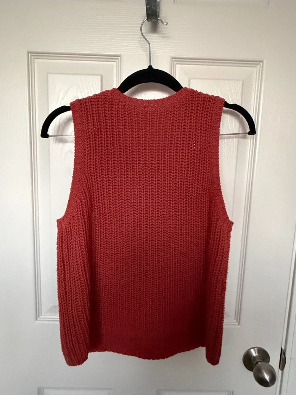 Old Navy Red Knit Sleeveless Sweater Tank - Picture 4 of 4